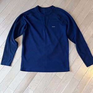 Henley Collar Capilene Made in USA Mens Blue size Med.